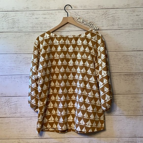 Old Navy Brown Tan Cream Sailboat Print Nautical Women's Blouse NWT Sz L - Picture 6 of 8